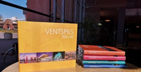  Tirdzniecībā pieejams Ventspils jubilejas fotoalbums – “Ventspils 700+30”