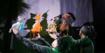 Šajā nedēļas nogalē Liepājas Leļļu teātrī svinēsim pirmizrādi iestudējumam “Ežumilla. Mežlaumiņa Baigajā biezoknī”! 