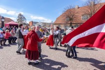 Ventspils | Latvijas Republikas Neatkarības atjaunošanas dienas svinības Rātslaukumā