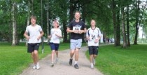 REŅĶA DĀRZĀ NOTIKS ORIENTĒŠANĀS, SKRIEŠANAS UN NŪJOŠANAS PASĀKUMS
