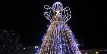 LĪDZ 11. DECEMBRIM AICINA PIETEIKT BĒRNUS ZIEMASSVĒTKU EGLĪTES PASĀKUMIEM KULTŪRAS CENTRĀ