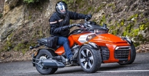VENTSPILĪ IZVĒLĒSIES "LATVIJAS GADA MOTOCIKLU 2015"