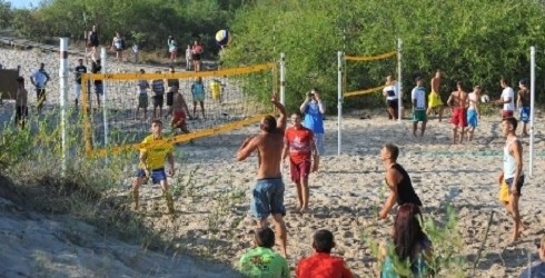 JŪRAS SVĒTKU IETVAROS NOTIKS VENTSPILS ATKLĀTAIS JŪRAS KAUSS PLUDMALES VOLEJBOLĀ 2015