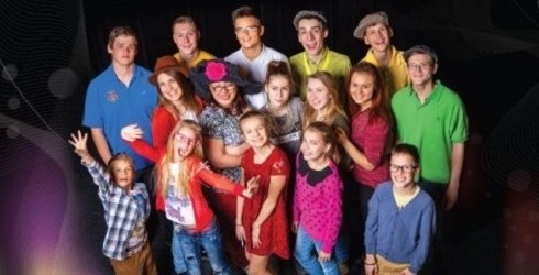 NOTIKS POPSTUDIJAS "JŪRAS AKMENTIŅI" KONCERTIZRĀDE "MĒS"