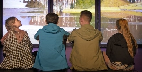 Līdz 27. decembrim Liepājas muzejā skatāma multimediāla izstāde "Simbolisms" 