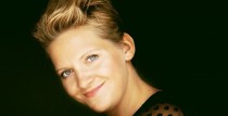 5. martā uz Zvaigžņu festivāla skatuves izcilā latviešu vijolniece Vineta Sareika
