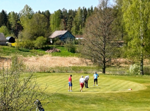 Usmas golfa klubs